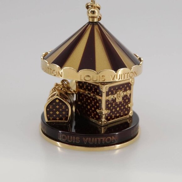 LOUIS VUITTON Bijoux Sac Carrousel Charm metal Gold M66782 LV Auth - Picture 3 of 16
